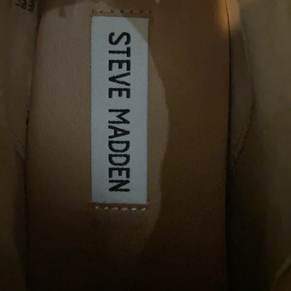 ARMY GREEN STEVE MADDEN BOOTIES - 7 - Picture 4 of 6